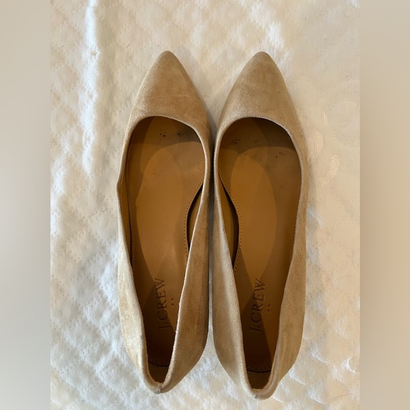 J Crew women’s kitten heels, tan suede leather - Picture 3 of 3